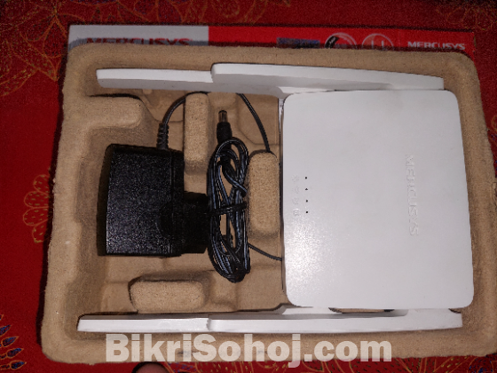 Mercusys (A TP-LINK company) Ac1200 Dual Band Router